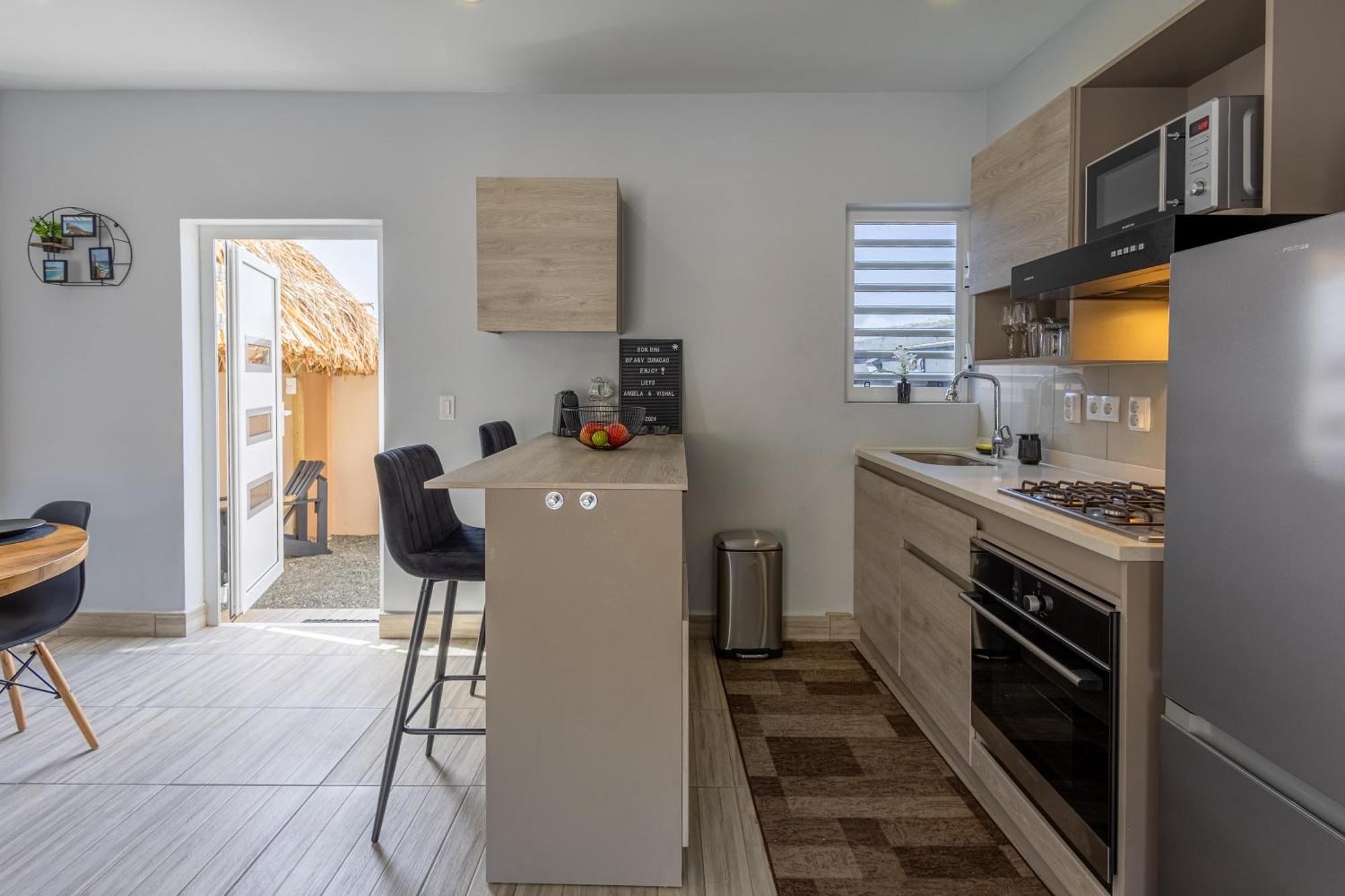 Av Curacao - Centrally Located Spacious Apartment Willemstad Exterior foto